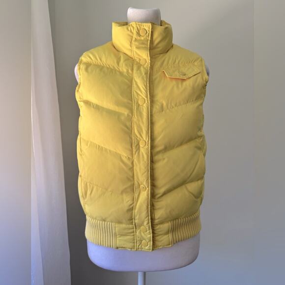Vintage ‘04 Gap Yellow Snap Button High Neck Puffer Vest w/ Pink Lining - Picture 1 of 7